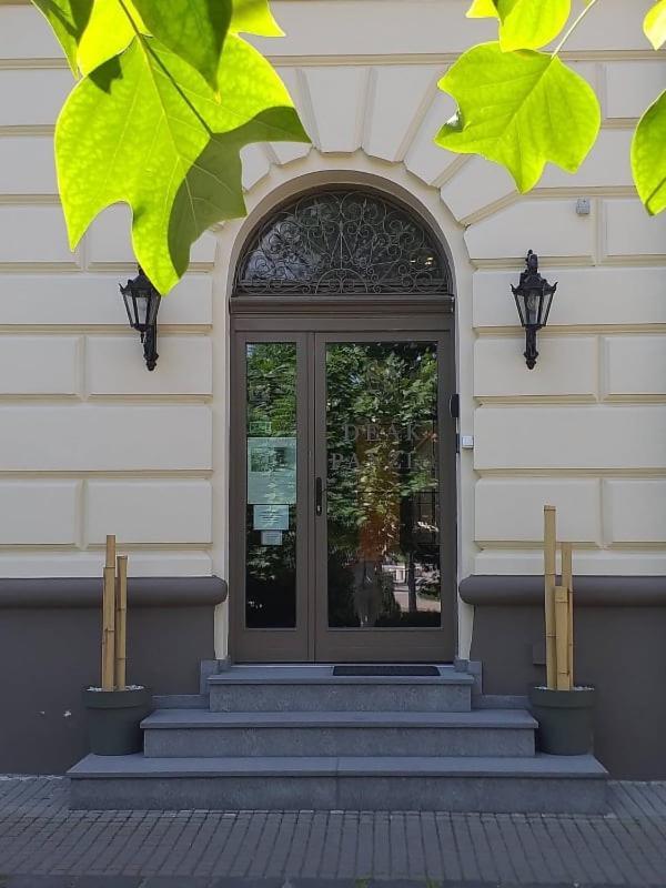Deak Panzio Bed & Breakfast Nagykoros Екстериор снимка