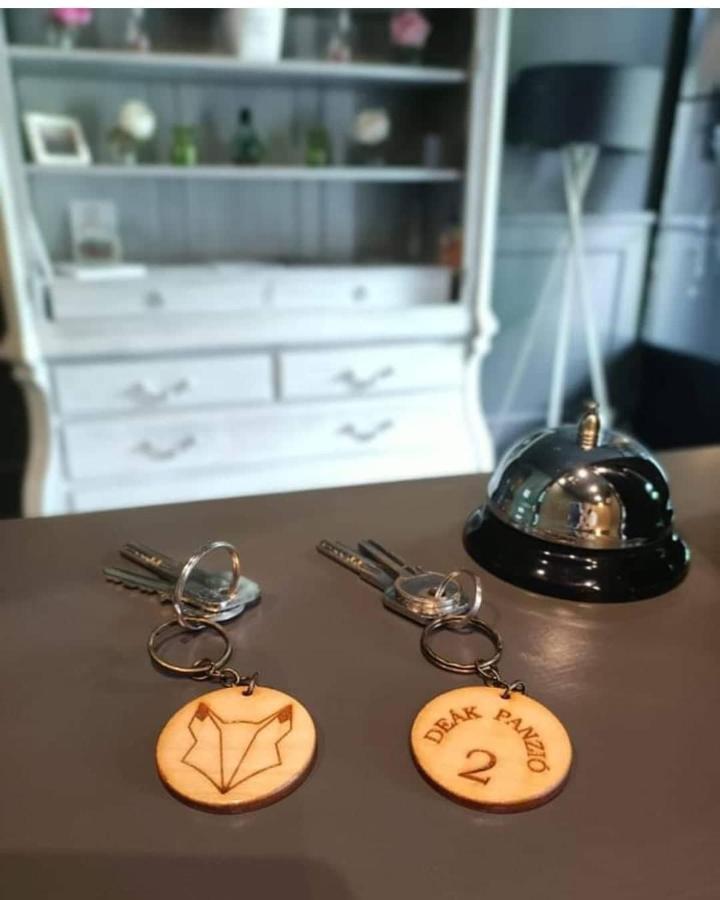 Deak Panzio Bed & Breakfast Nagykoros Екстериор снимка