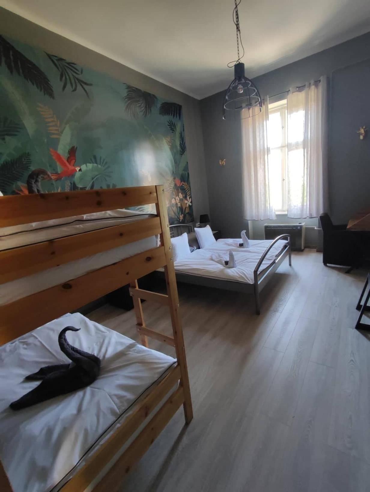 Deak Panzio Bed & Breakfast Nagykoros Екстериор снимка